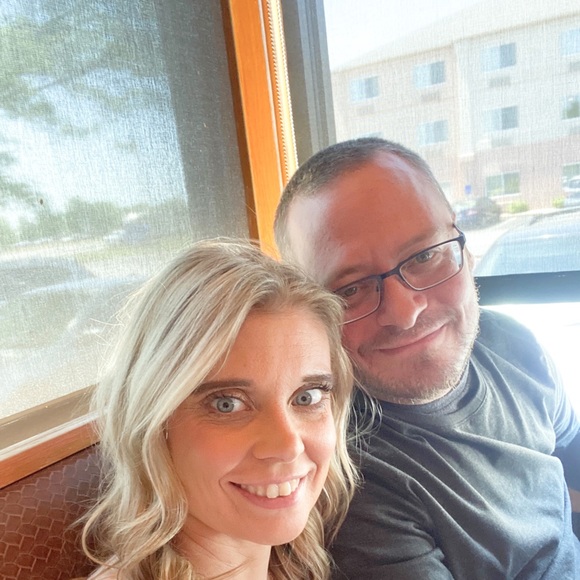 Meet your Posher, Julie - Picture 4 of 11